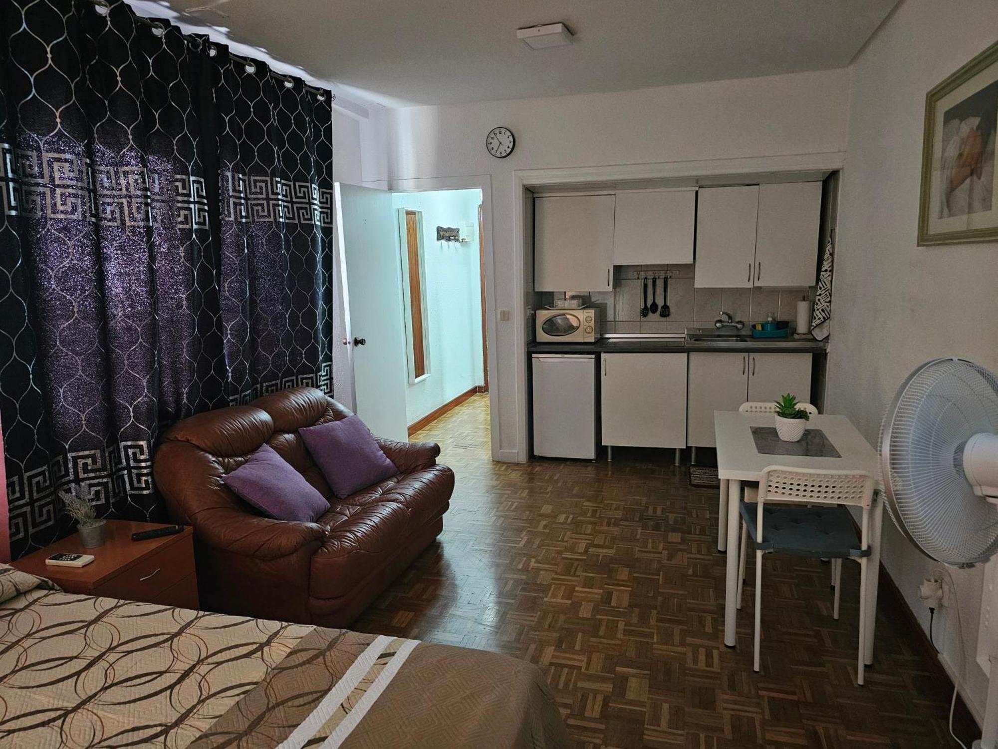Apartamento en la calle Hortaleza de Madrid Centro Exterior foto